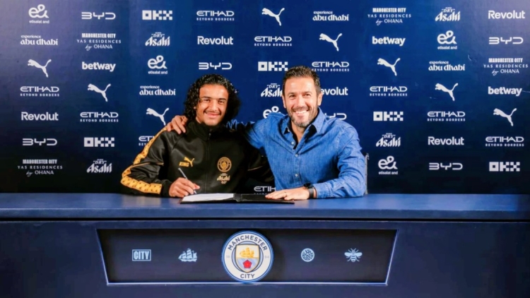 Bouaddi es nuevo jugador del Manchester City