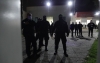 Polic&iacute;as desalojan de forma violenta a mujeres que tomaron sede de la CODHEM en Ecatepec