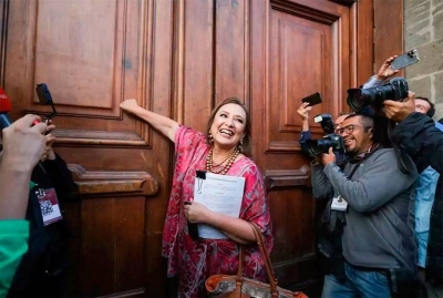 'Frente Amplio por M&eacute;xico' demandar&aacute; a AMLO por revelar datos fiscales de X&oacute;chitl G&aacute;lvez