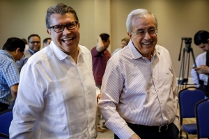 Frenan anfitron&iacute;a de gobernadores y alcaldes a &ldquo;corcholatas&rdquo;
