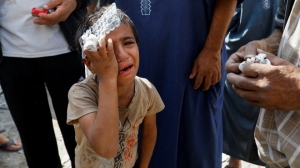 Israel ataca hospital en el Centro de Gaza y mueren decenas de palestinos