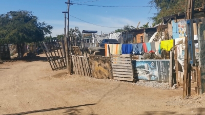 EI fr&iacute;o les cala hasta los huesos