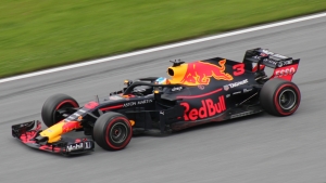 Verstappen ganó la &#039;pole position&#039; del Gran Premio de Arabia Saudita