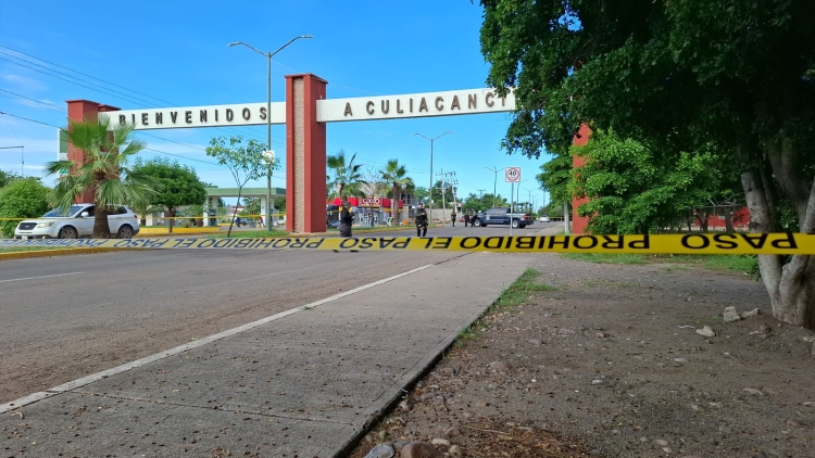 Ejecutan de varios disparos a una mujer en la entrada de la Sindicatura de Culiacancito