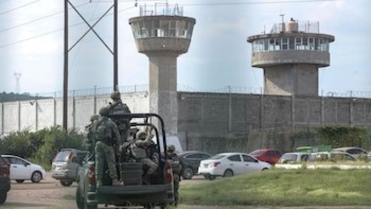 Nueva ri&ntilde;a dentro del Penal de 'El Castillo' en Mazatl&aacute;n deja a 2 personas muertas m&aacute;s