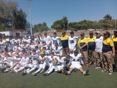 &Aacute;guilas UAS campeones de Liga Mayor de f&uacute;tbol americano de Sinaloa