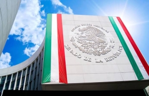 Senadores mejoran dieta a 190 mil pesos en era de austeridad, revel&oacute; el DOF