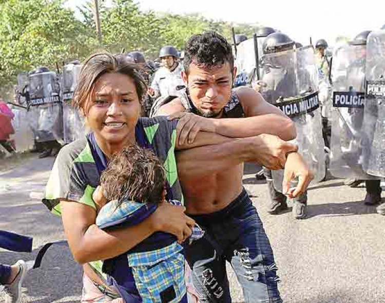 Guardia Nacional intercepta y desmantela a caravana de 2 mil migrantes que entraron por Suchiate