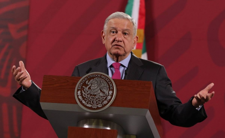 RFC para j&oacute;venes no afecta en nada, es bueno: L&oacute;pez Obrador
