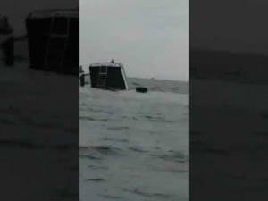 Ferry hunde a barco camaronero en Topolobampo; se desconoce si hay p&eacute;rdida de vidas humanas