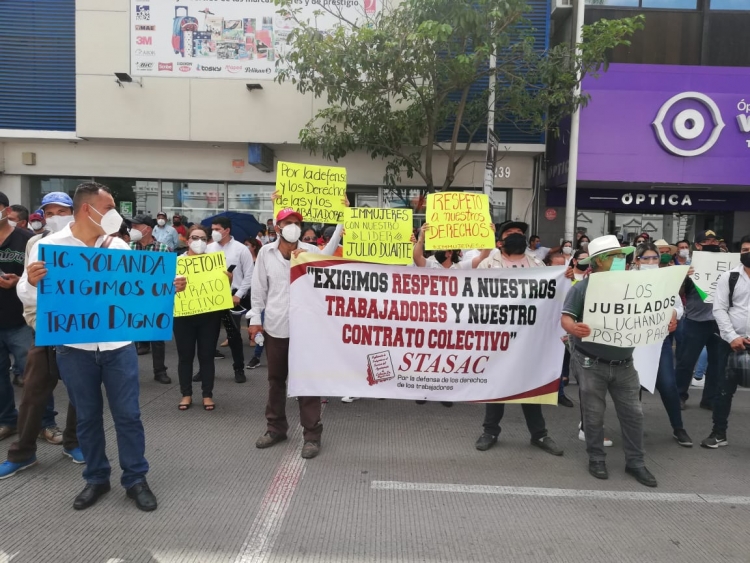 Marcha y plant&oacute;n del Stasac contra alcalde Estrada Ferreiro