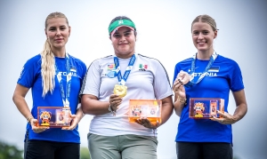 La arquera mexicana Maya Becerra, campeona de los Juegos Mundiales Chengdú 2025