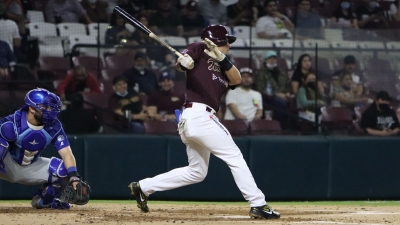 Tomateros acorta distancia en la serie final al ganar en casa