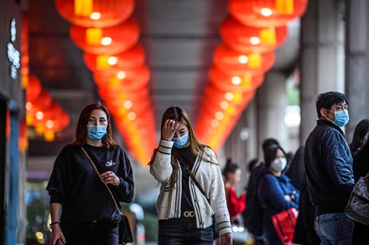 Por miedo del coronavirus China pone a la ciudad de Wuhan en cuarentena