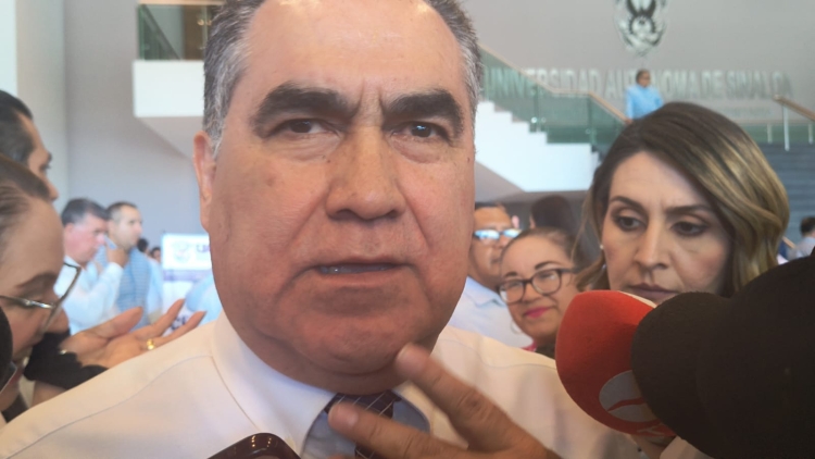 Rechaza la UAS pedir un préstamo para salir con la prima vacacional, destacó el Rector Jesús Madueña Molina