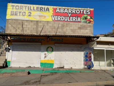 Hombres armados balacean negocios en la Colonia CNOP, en Culiacán