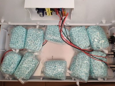 Guardia Nacional localiza m&aacute;s de 20 mil pastillas de fentanilo en 20 bolsas de pl&aacute;stico en una empresa privada de mensajer&iacute;a y paqueter&iacute;a de Culiac&aacute;n