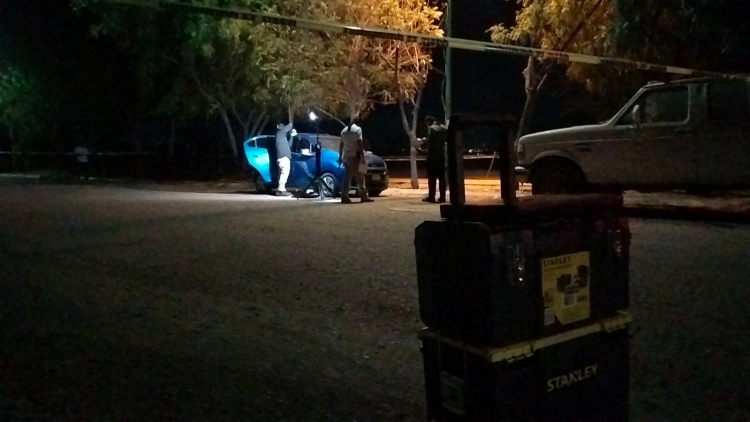 Vecino de Costa Rica es hallado asesinado a golpes dentro de un vehículo, en Culiacán