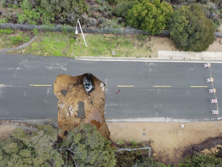 La alcaldesa Karen Bass declara estado de emergencia en Los &Aacute;ngeles ante pr&oacute;ximas tormentas
