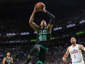 Celtics finiquitan serie ante Cavaliers y van a la Final de la Conferencia Este