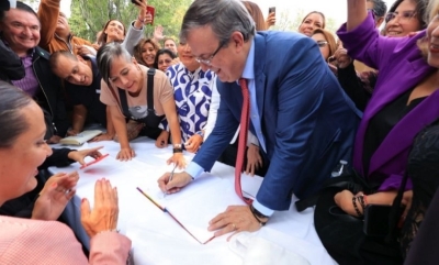Crea Ebrard la asociaci&oacute;n civil 'El camino de M&eacute;xico' para unir a sus simpatizantes