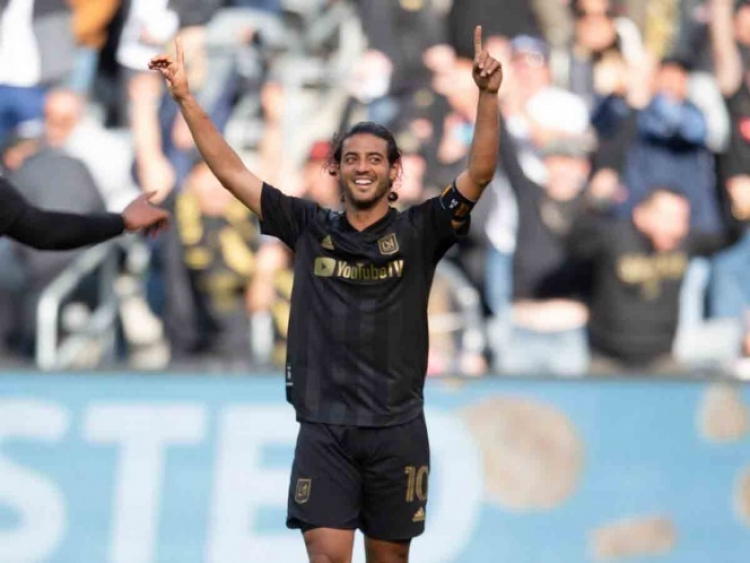 Carlos Vela pone la cereza del pastel en su cumplea&ntilde;os con un golazo