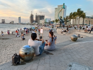 Refuerzan inspecciones sanitarias en playas y hoteles de Sinaloa