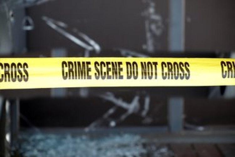 Hombre mata a 3 compañeros de trabajo tras atacarlas con bate de beisbol y a cuchilladas