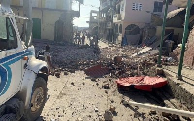 Van 227 muertos por sismo en Hait&iacute;, informa Protecci&oacute;n Civil local