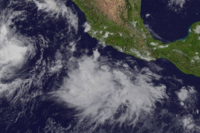 &iexcl;Aguas! 80 por ciento de probabilidad de que se forme nuevo cicl&oacute;n sobre las costas mexicanas