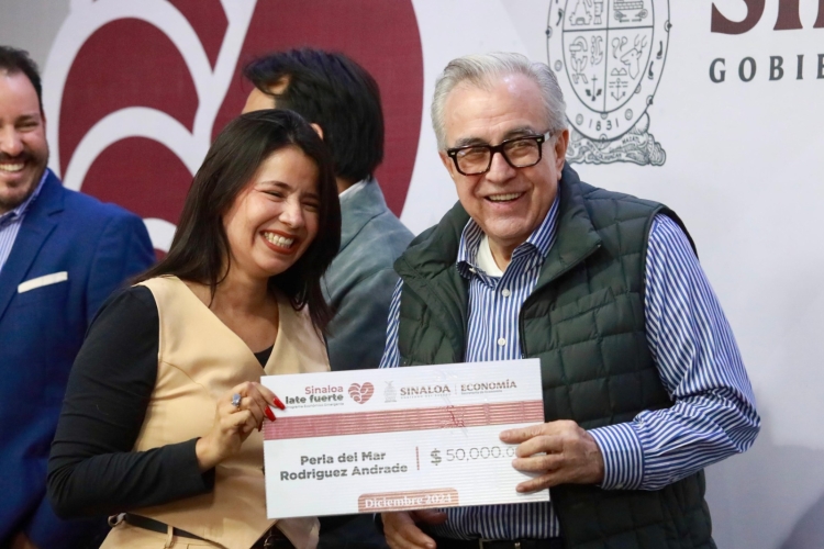 Entrega Rocha apoyos directos e inmediatos a comerciantes de 6 municipios