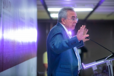 Espera Rocha que compra de Iberdrola abarate la energ&iacute;a el&eacute;ctrica para los sinaloenses