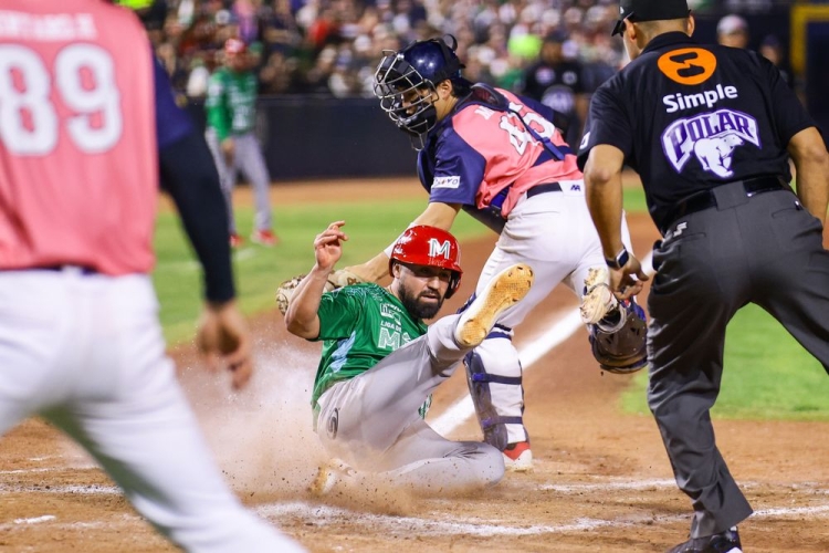 México consiguió su cuarto triunfo en la Serie del Caribe y ganó su boleto a semifinales como primer lugar