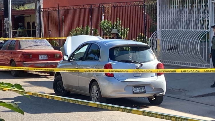 A balazos atacan a dos trabajadores de la construcción y uno fallece en Aguaruto