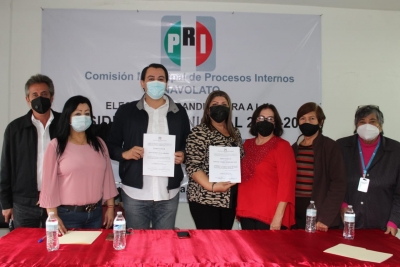 Rossy Rodr&iacute;guez y Rigo Mej&iacute;a recibieron sus constancias oficiales del PRI