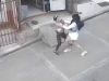 Mujer mata a su rival en pleito, pierde el ojo y la procesan por homicidio