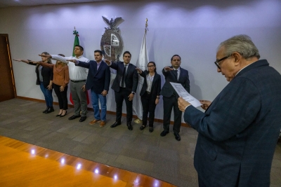 Rocha Moya designa a un nuevo Jefe de la Oficina del Gobernador; tambi&eacute;n hay cambios en Comunicaci&oacute;n y Deportes