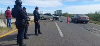 Muere doctora de la Secretar&iacute;a de Salud en choque carretero, en Guasave