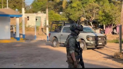 Un marino herido y un presunto gatillero abatido es el saldo de enfrentamiento a balazos en Dautillos, Navolato