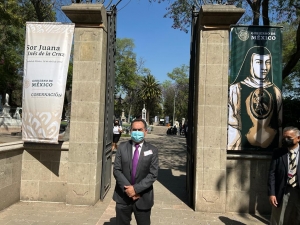 Asiste el Rector a Homenaje P&oacute;stumo en honor a Sor Juana In&eacute;s de la Cruz