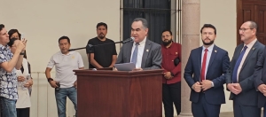 Pide rector Madueña revisión de la Ley de Telecomunicaciones