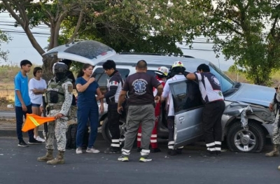 Una mujer resultó lesionada en un choque entre militares y civiles en las cercanías al aeropuerto