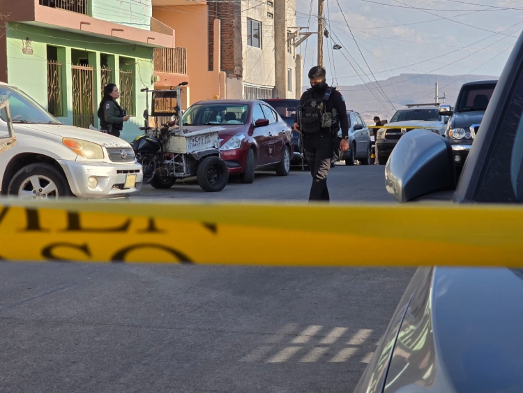 2 hombres quedan heridos en ataque a balazos, en la Colonia 5 de Mayo, en Culiac&aacute;n