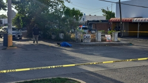 Sicarios interceptan a policía municipal de Culiacán y lo ultiman a balazos en el fraccionamiento Los Ángeles