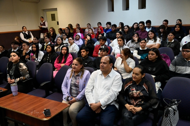 Estudiantes de Maestría en Enfermería de la UAS tendrán estancias en la UNAM, la BUAP y la U. del Carmen