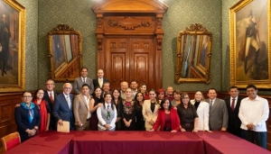 Gobernadora de Sinaloa, Yeraldine Bonilla, acude a reuni&oacute;n con la Presidenta Claudia Sheinbaum en Palacio Nacional, en CDMX
