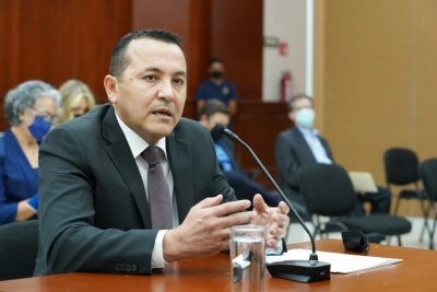 Despojan veh&iacute;culo propiedad del Vice Fiscal D&aacute;maso Castro, en pleno Centro de Culiac&aacute;n
