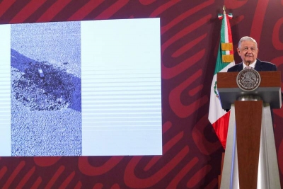 AMLO acusa campa&ntilde;a en su contra por supuesto &lsquo;cr&aacute;ter&rsquo; en pista del AICM