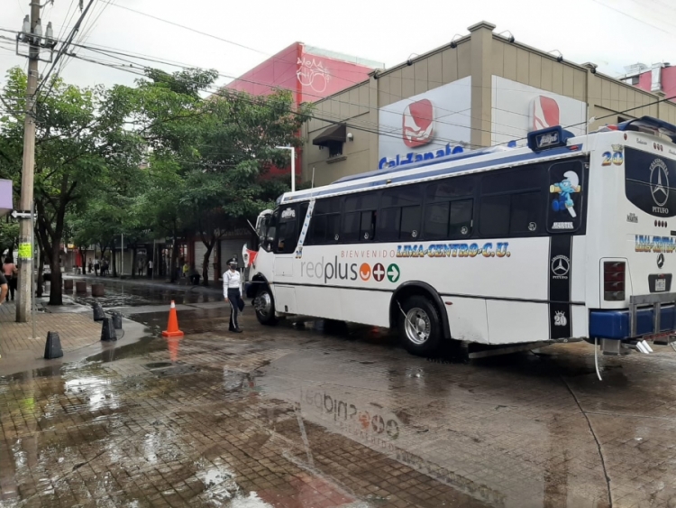 Hay servicio de camiones pero limitado en Culiacán, aseguró líder del transporte