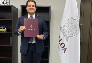 Hermano de priista Ricardo Madrid rinde protesta con RRM